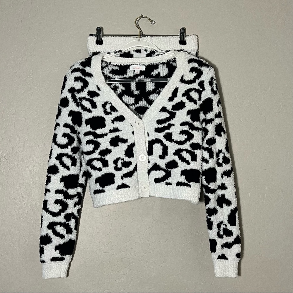 Colsie 2pc Sweater & Shorts Set